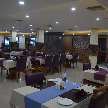 Hotel Horizon International Taliparamba Exterior photo