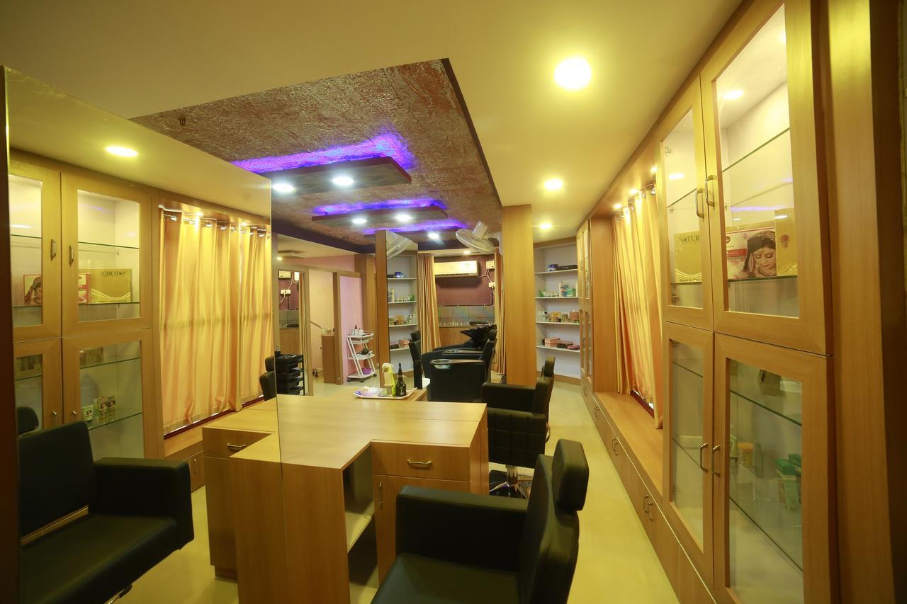 Hotel Horizon International Taliparamba Exterior photo