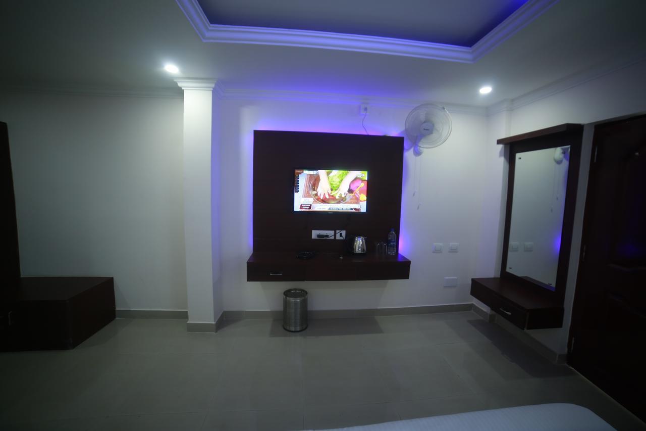 Hotel Horizon International Taliparamba Exterior photo