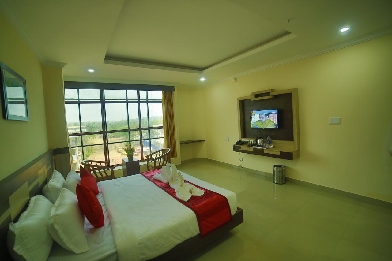 Hotel Horizon International Taliparamba Exterior photo